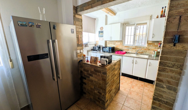 Odsprzedaż - Villa - San Miguel de Salinas