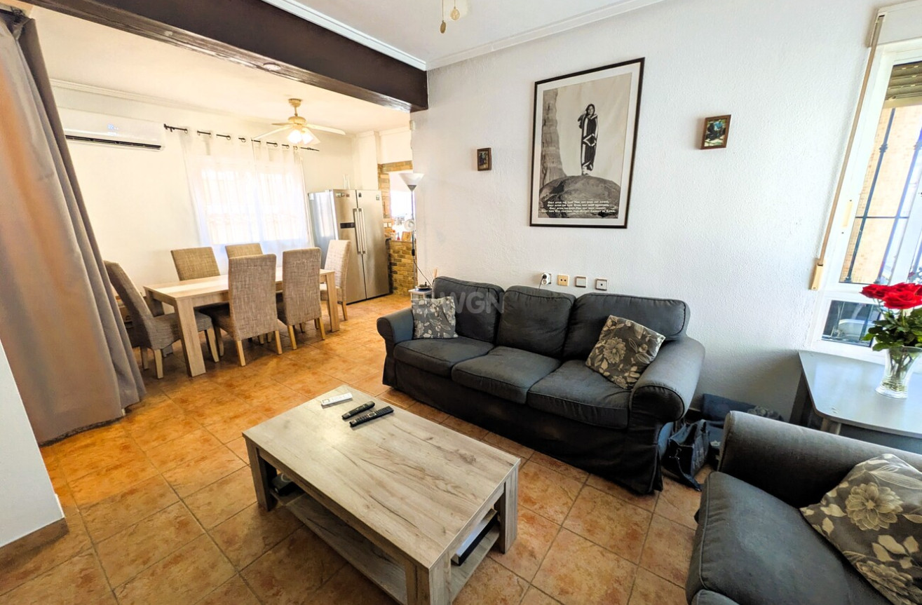 Odsprzedaż - Villa - San Miguel de Salinas