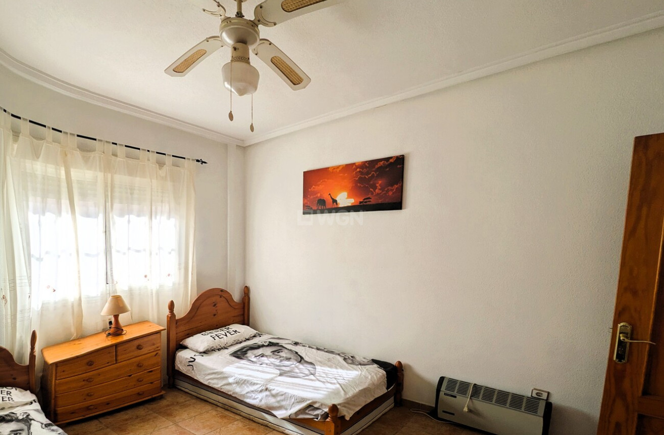 Odsprzedaż - Villa - San Miguel de Salinas