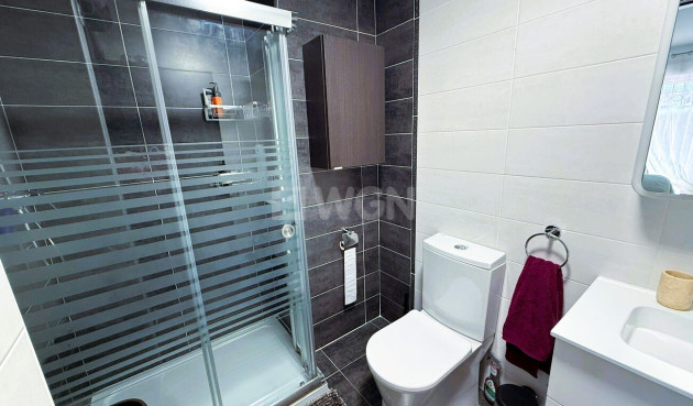 Odsprzedaż - Mieszkanie w bloku - Orihuela Costa - Villamartín