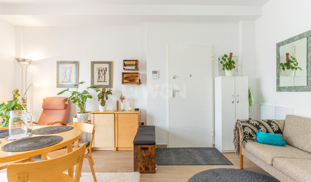 Odsprzedaż - Mieszkanie w bloku - Torrevieja - Costa Blanca