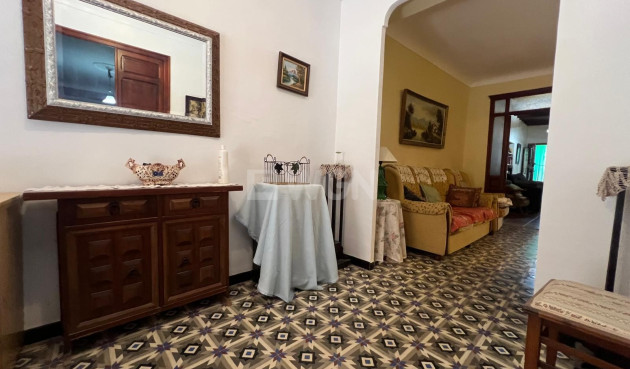 Odsprzedaż - Kamienica - Pinoso - Inland