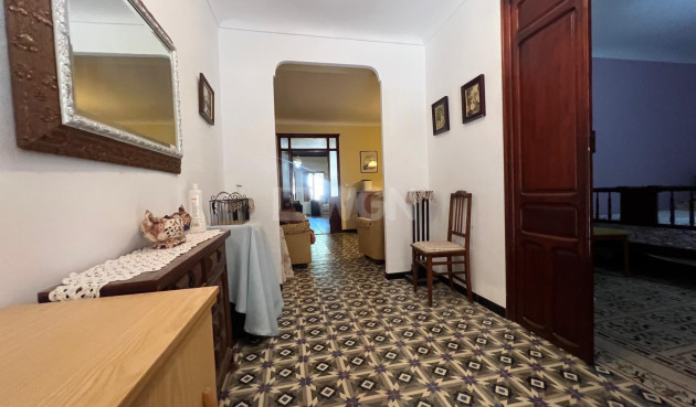 Odsprzedaż - Kamienica - Pinoso - Inland