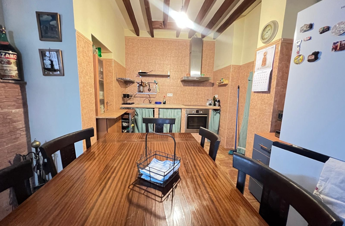 Odsprzedaż - Kamienica - Pinoso - Inland