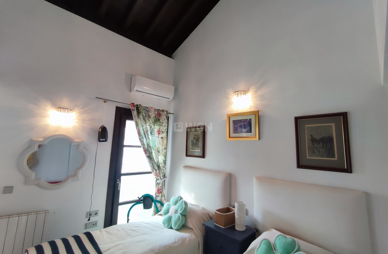 Odsprzedaż - Villa - Peraleja Golf - Inland