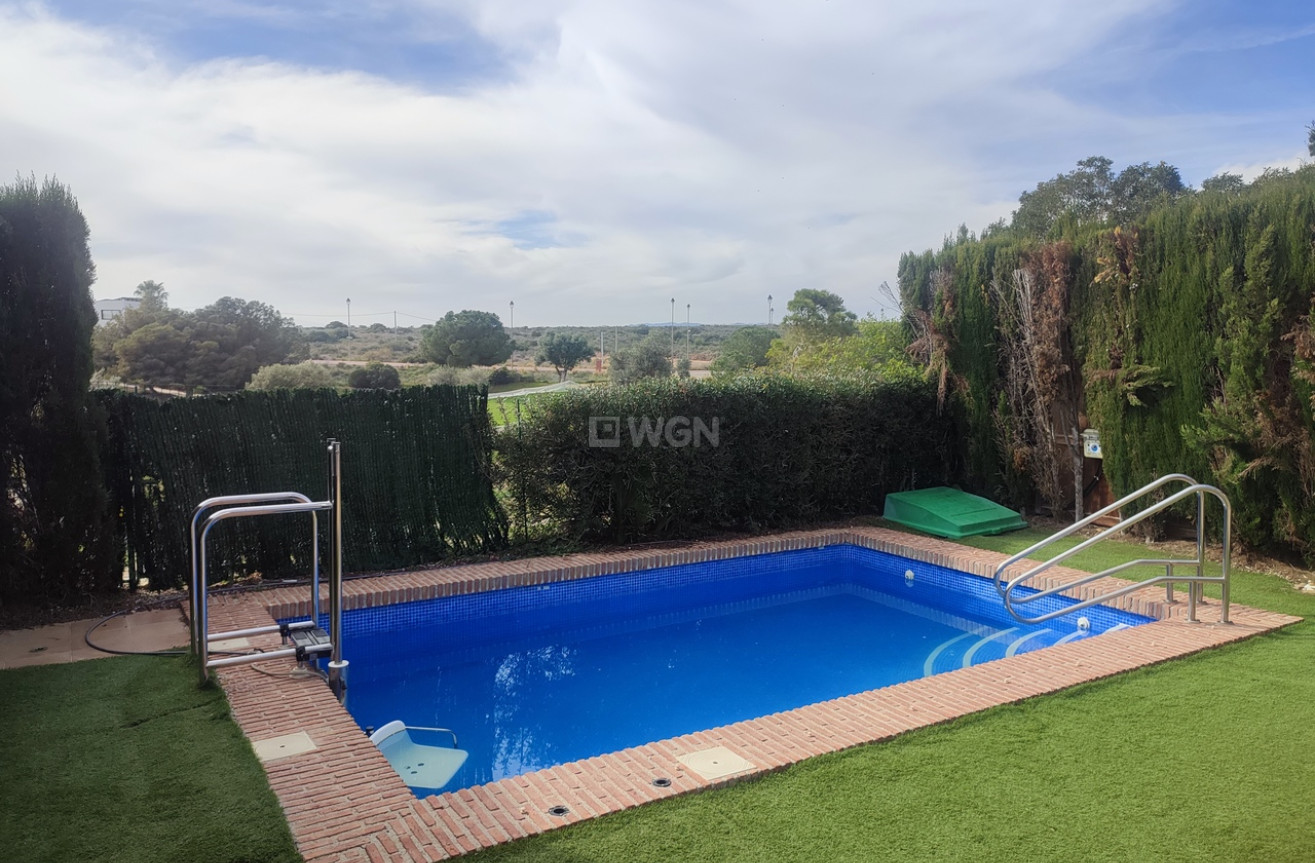 Odsprzedaż - Villa - Peraleja Golf - Inland