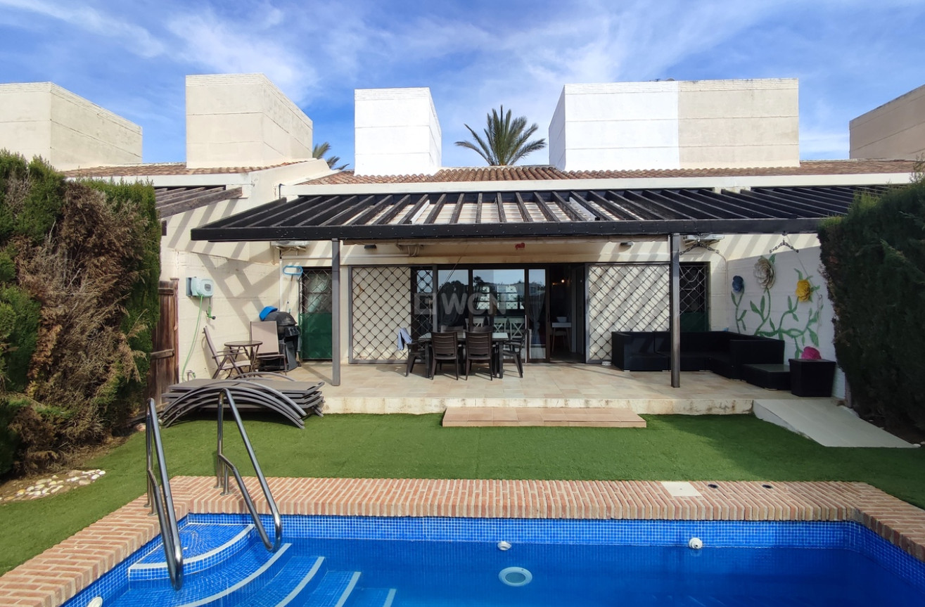 Odsprzedaż - Villa - Peraleja Golf - Inland