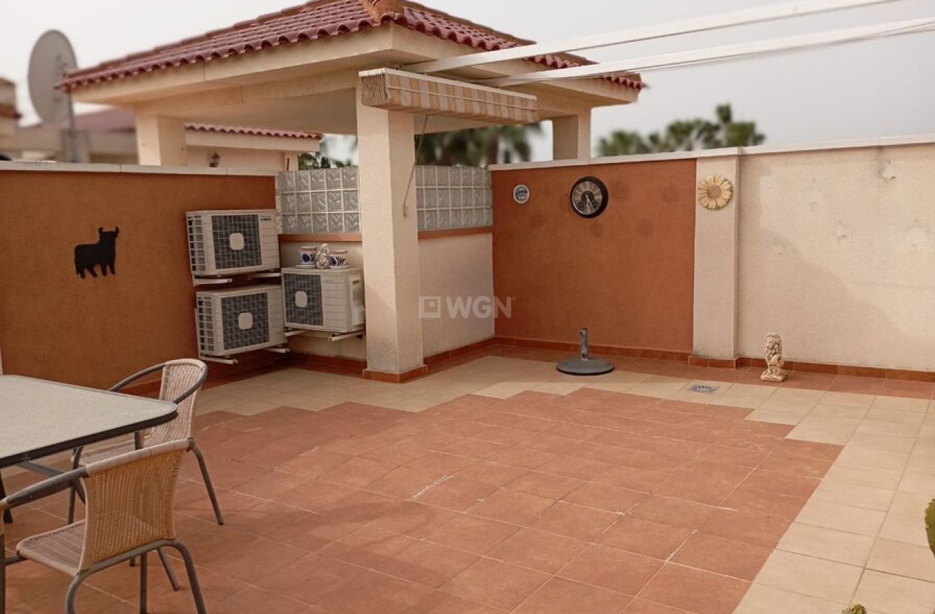 Resale - Apartment / flat - Daya Vieja - Costa Blanca