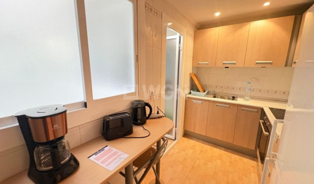 Odsprzedaż - Mieszkanie w bloku - Torrevieja - Costa Blanca