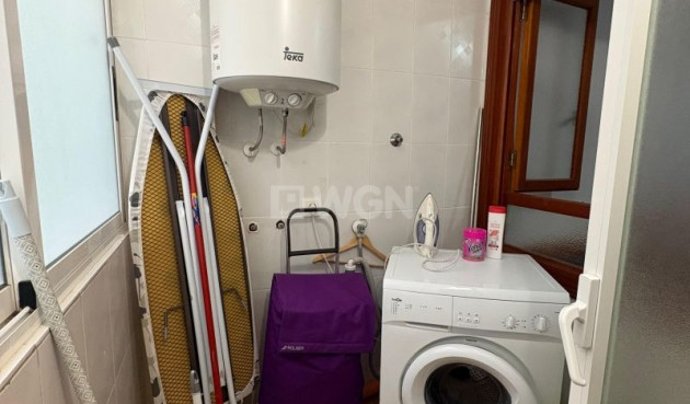 Odsprzedaż - Mieszkanie w bloku - Torrevieja - Costa Blanca