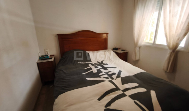 Resale - Apartment / flat - Torrevieja - Estacion De Autobuses