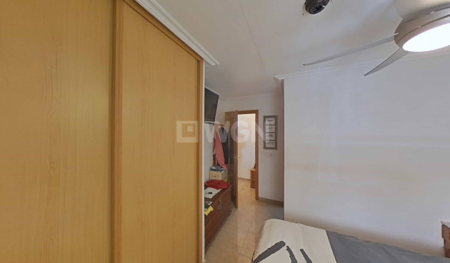 Resale - Apartment / flat - Torrevieja - Estacion De Autobuses