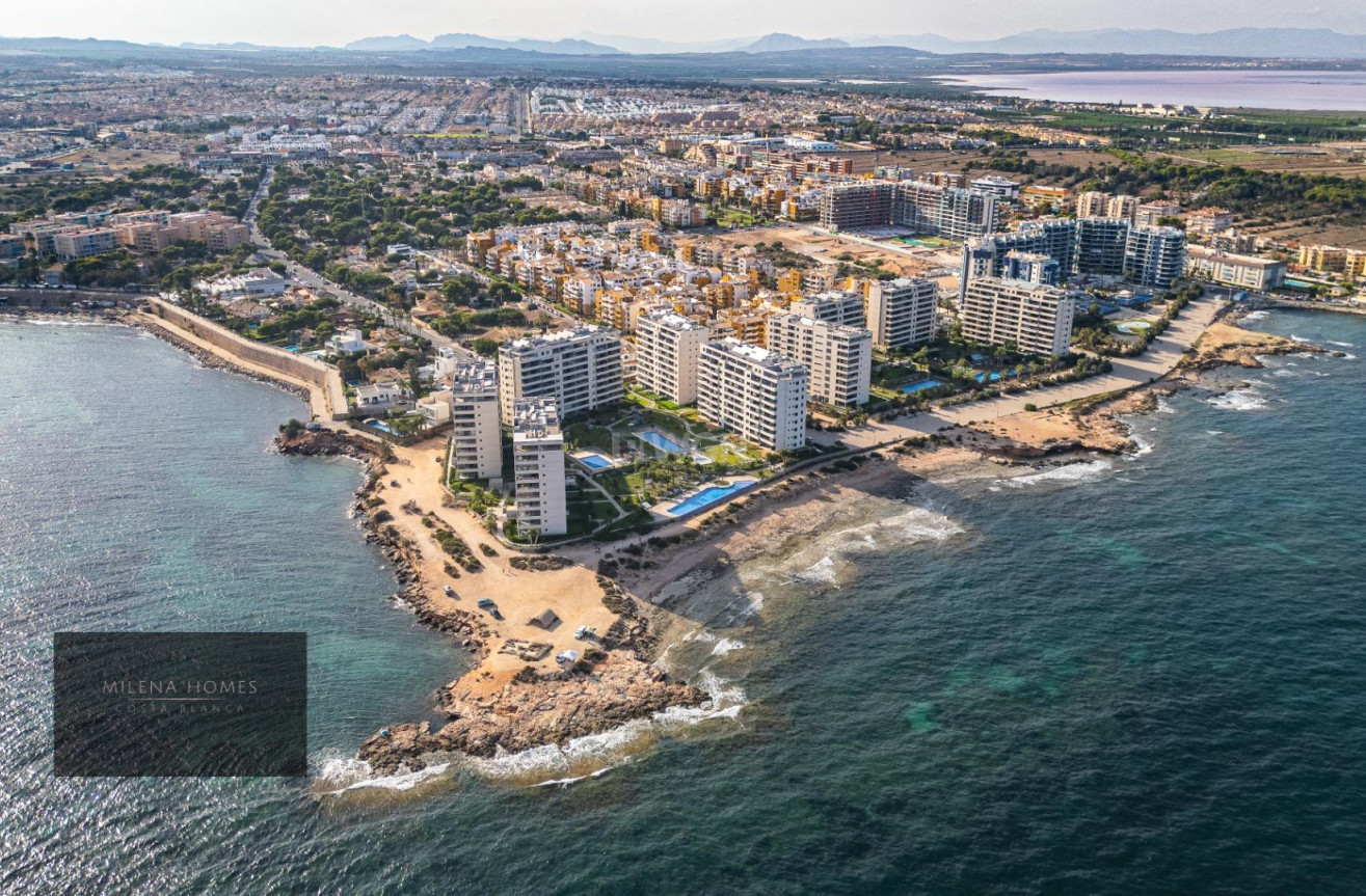 Odsprzedaż - Mieszkanie w bloku - Torrevieja - Punta Prima
