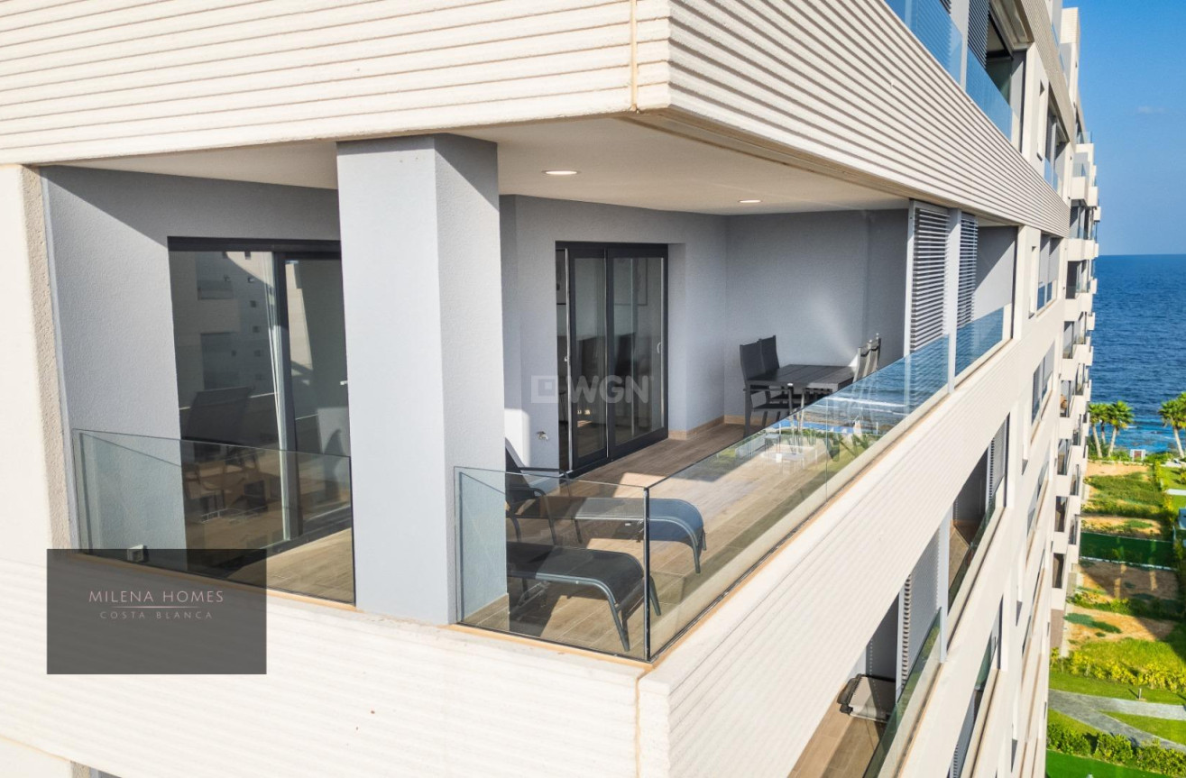 Odsprzedaż - Mieszkanie w bloku - Torrevieja - Punta Prima