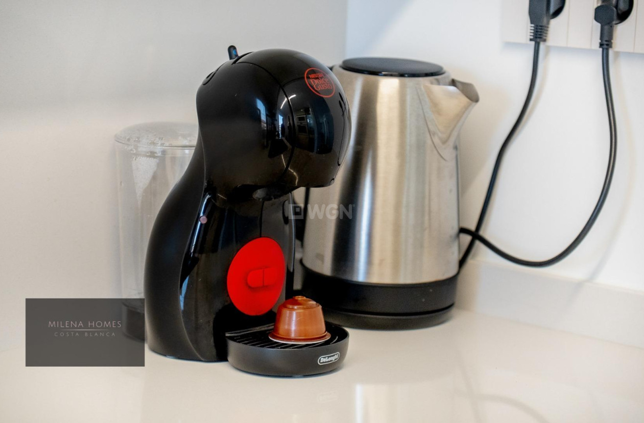 Odsprzedaż - Mieszkanie w bloku - Torrevieja - Punta Prima