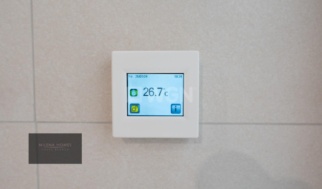 Resale - Apartment / flat - Torrevieja - Punta Prima