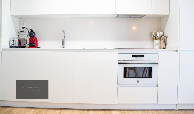 Resale - Apartment / flat - Torrevieja - Punta Prima