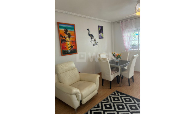 Odsprzedaż - Bungalow - Orihuela Costa - Los Almendros-la Florida