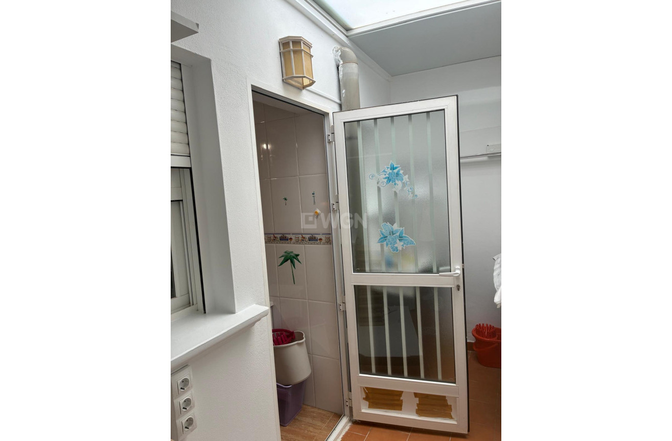 Odsprzedaż - Bungalow - Orihuela Costa - Los Almendros-la Florida