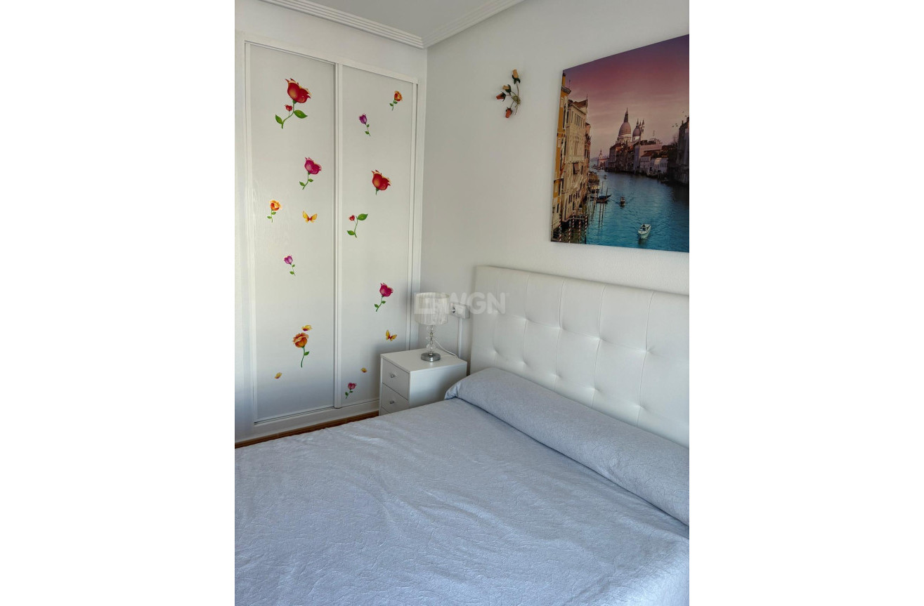 Odsprzedaż - Bungalow - Orihuela Costa - Los Almendros-la Florida