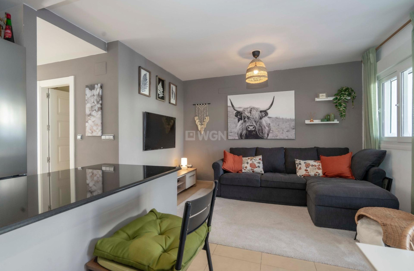 Odsprzedaż - Mieszkanie w bloku - Alhama De Murcia - Condado De Alhama