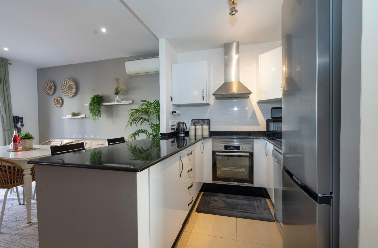 Odsprzedaż - Mieszkanie w bloku - Alhama De Murcia - Condado De Alhama