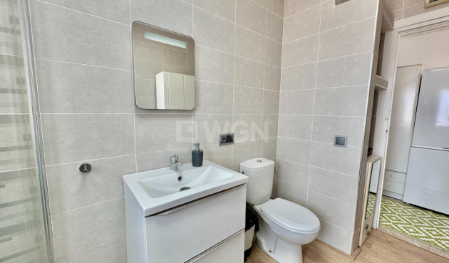 Odsprzedaż - Villa - Dolores - Comunidad Valenciana