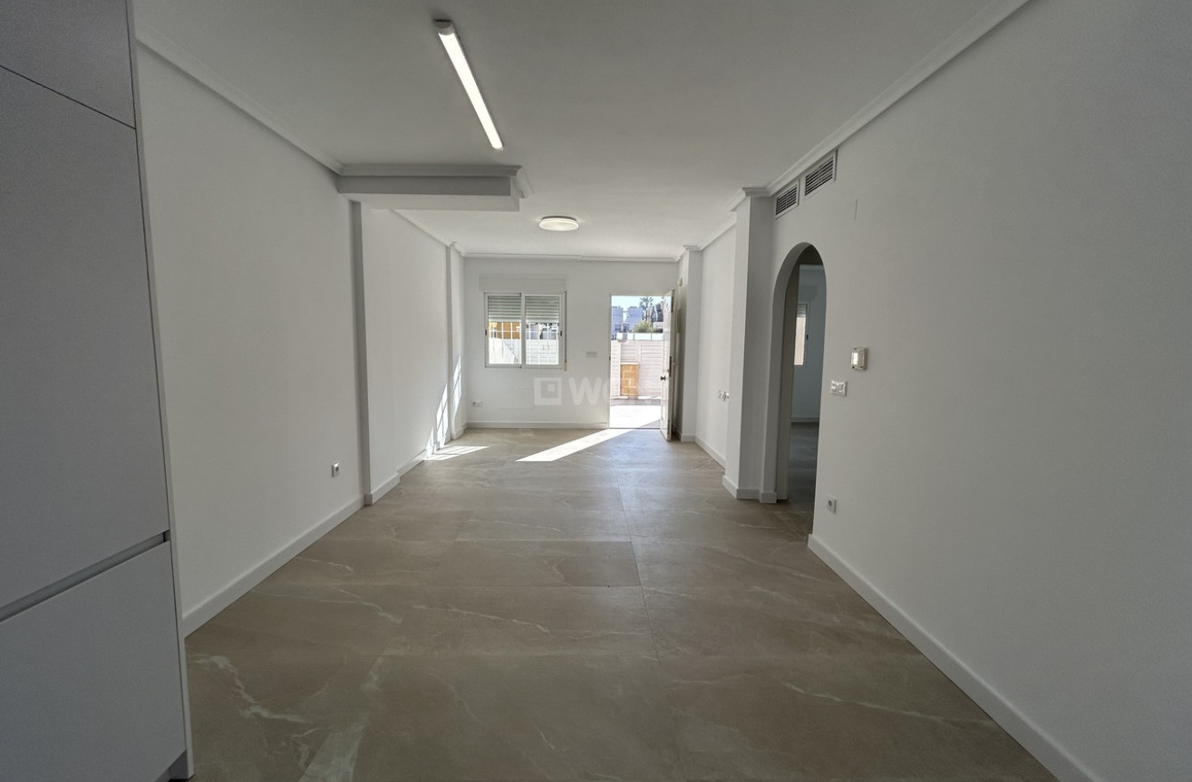 Reventa - Apartamento / piso - Pilar de la Horadada - Costa Blanca