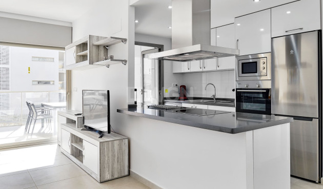 Odsprzedaż - Mieszkanie w bloku - Orihuela Costa - Costa Blanca