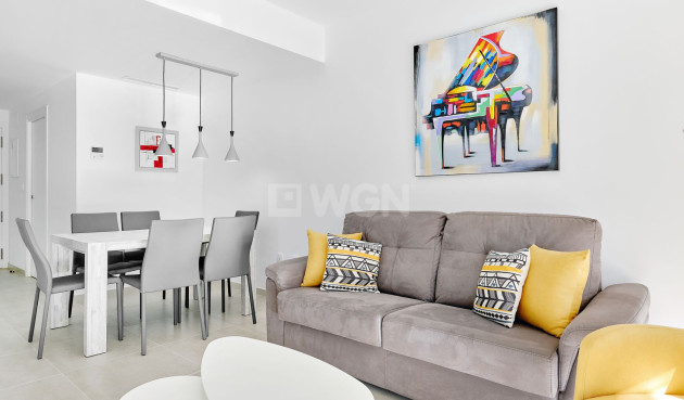 Odsprzedaż - Mieszkanie w bloku - Orihuela Costa - Costa Blanca