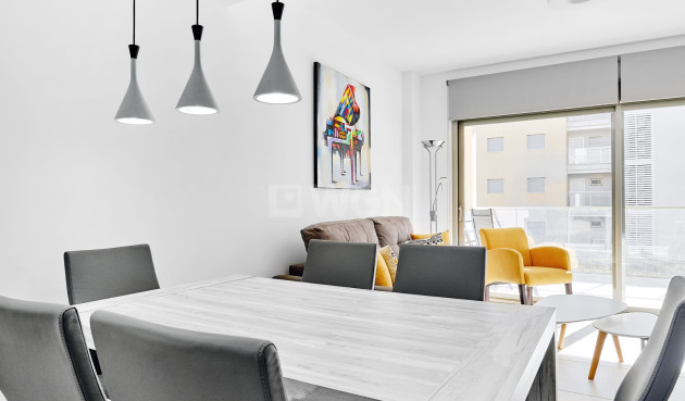 Odsprzedaż - Mieszkanie w bloku - Orihuela Costa - Costa Blanca