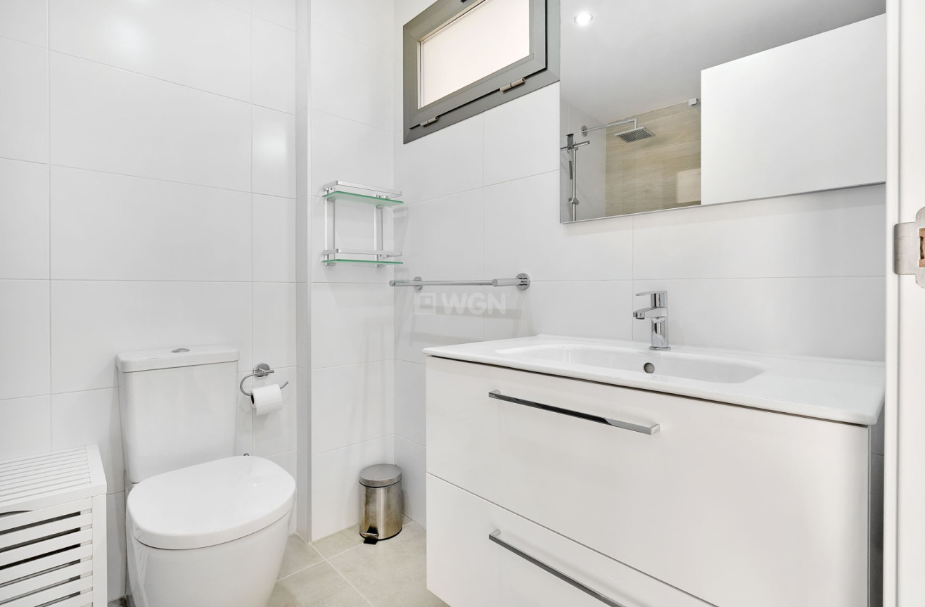 Odsprzedaż - Mieszkanie w bloku - Orihuela Costa - Costa Blanca