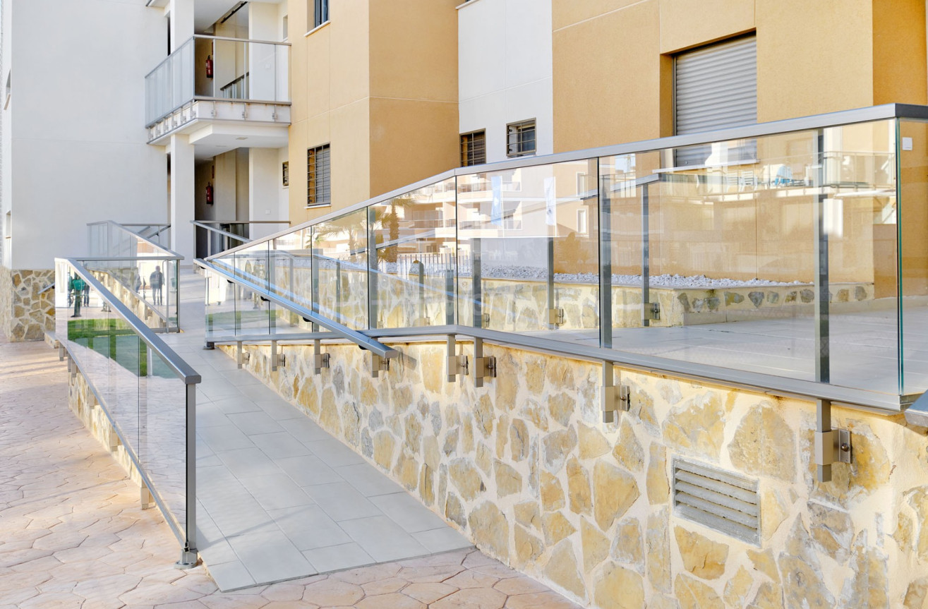 Odsprzedaż - Mieszkanie w bloku - Orihuela Costa - Costa Blanca