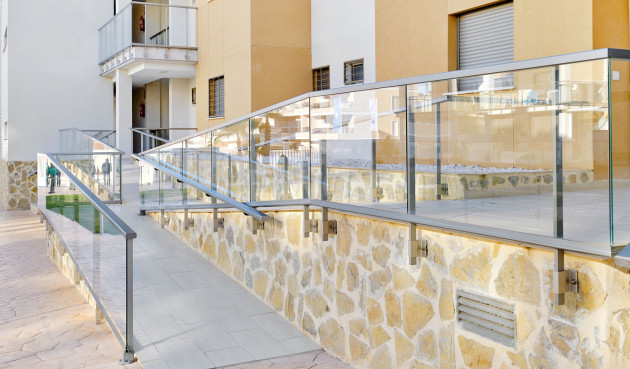 Odsprzedaż - Mieszkanie w bloku - Orihuela Costa - Costa Blanca