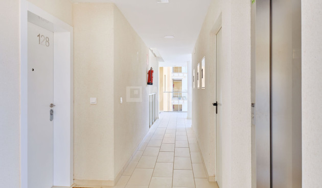 Odsprzedaż - Mieszkanie w bloku - Orihuela Costa - Costa Blanca