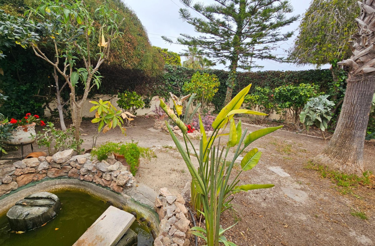 Odsprzedaż - Villa - Torrevieja - El Chaparral