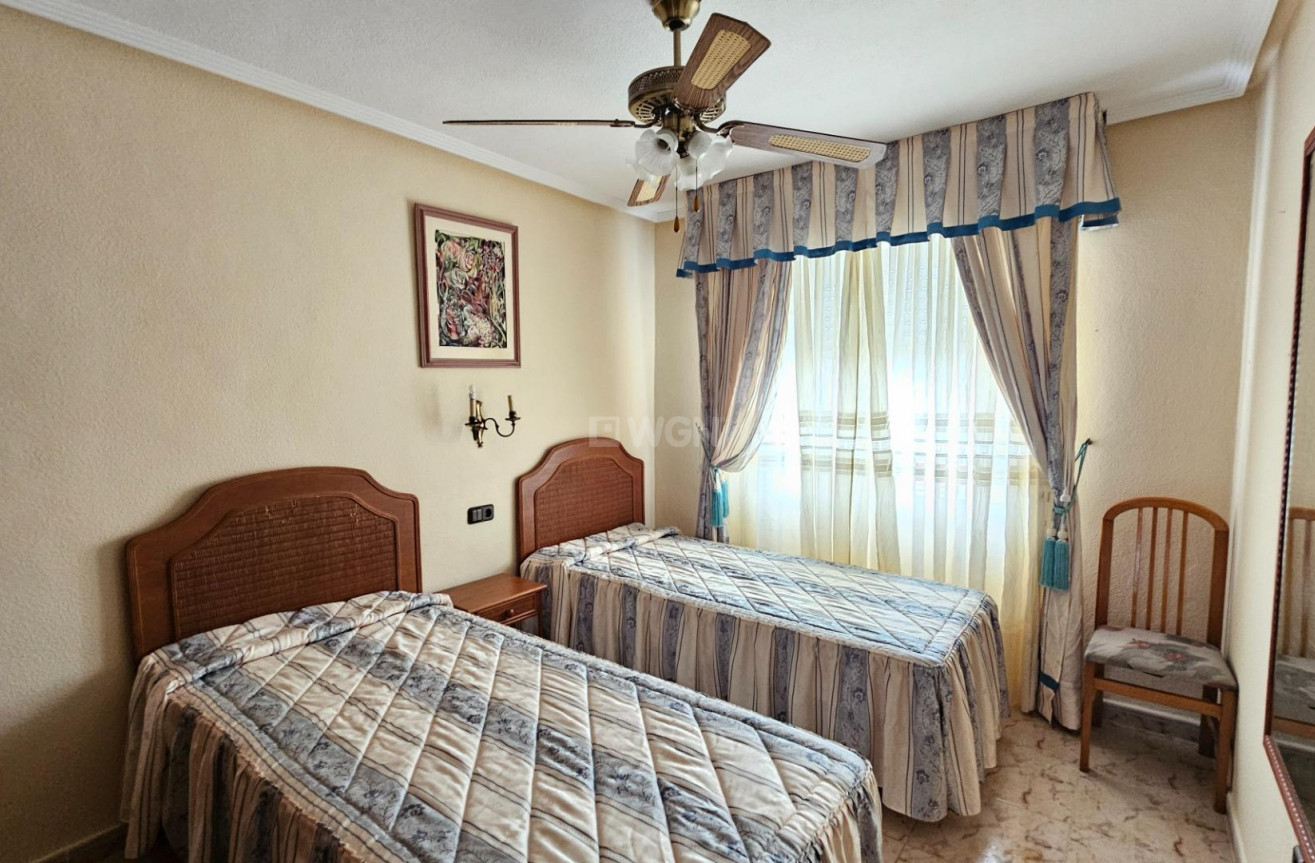 Odsprzedaż - Villa - Torrevieja - El Chaparral