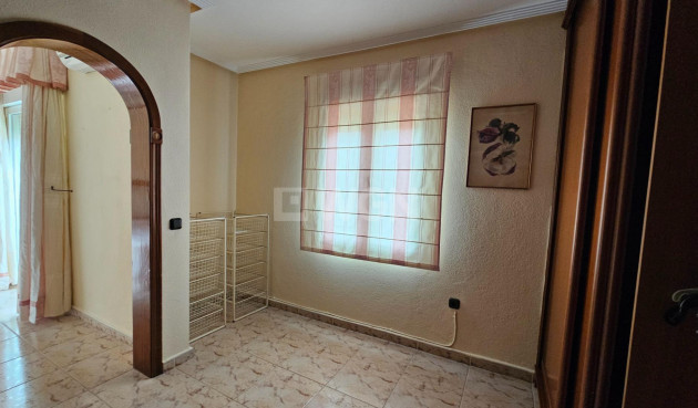 Odsprzedaż - Villa - Torrevieja - El Chaparral