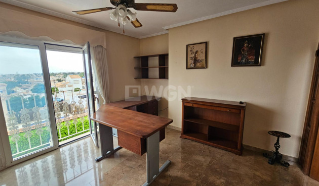 Odsprzedaż - Villa - Torrevieja - El Chaparral