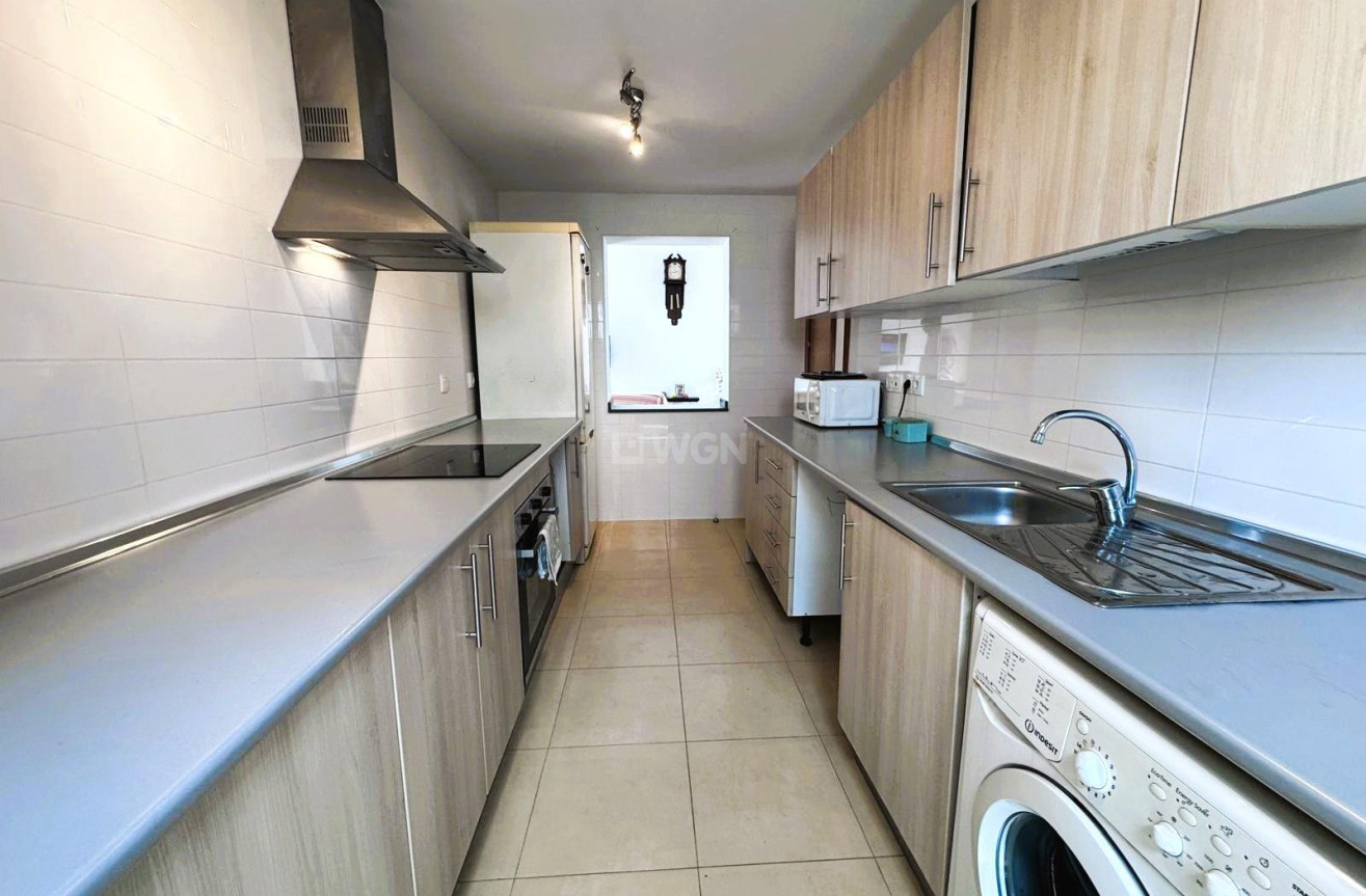 Odsprzedaż - Villa - Alhama De Murcia - Condado De Alhama