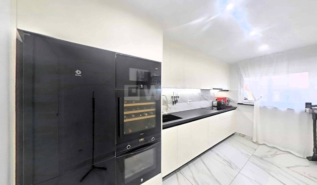 Odsprzedaż - Mieszkanie w bloku - San Pedro del Pinatar - Villananitos