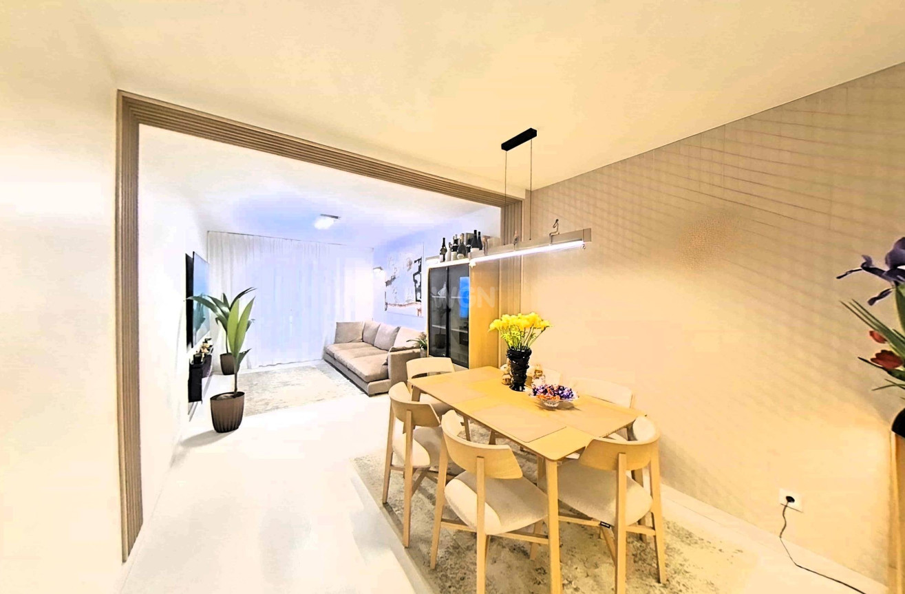 Odsprzedaż - Mieszkanie w bloku - San Pedro del Pinatar - Villananitos