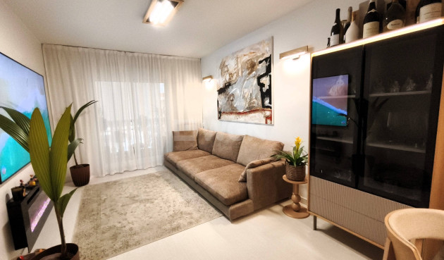 Odsprzedaż - Mieszkanie w bloku - San Pedro del Pinatar - Villananitos