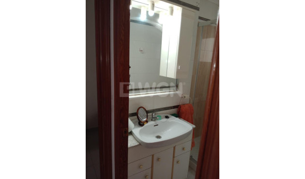 Wiederverkauf - Wohnung - Torrevieja - Playa del Cura
