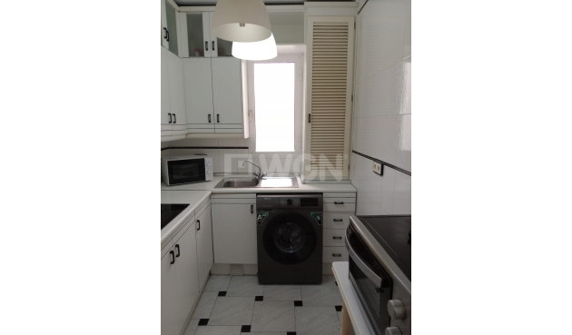 Wiederverkauf - Wohnung - Torrevieja - Playa del Cura