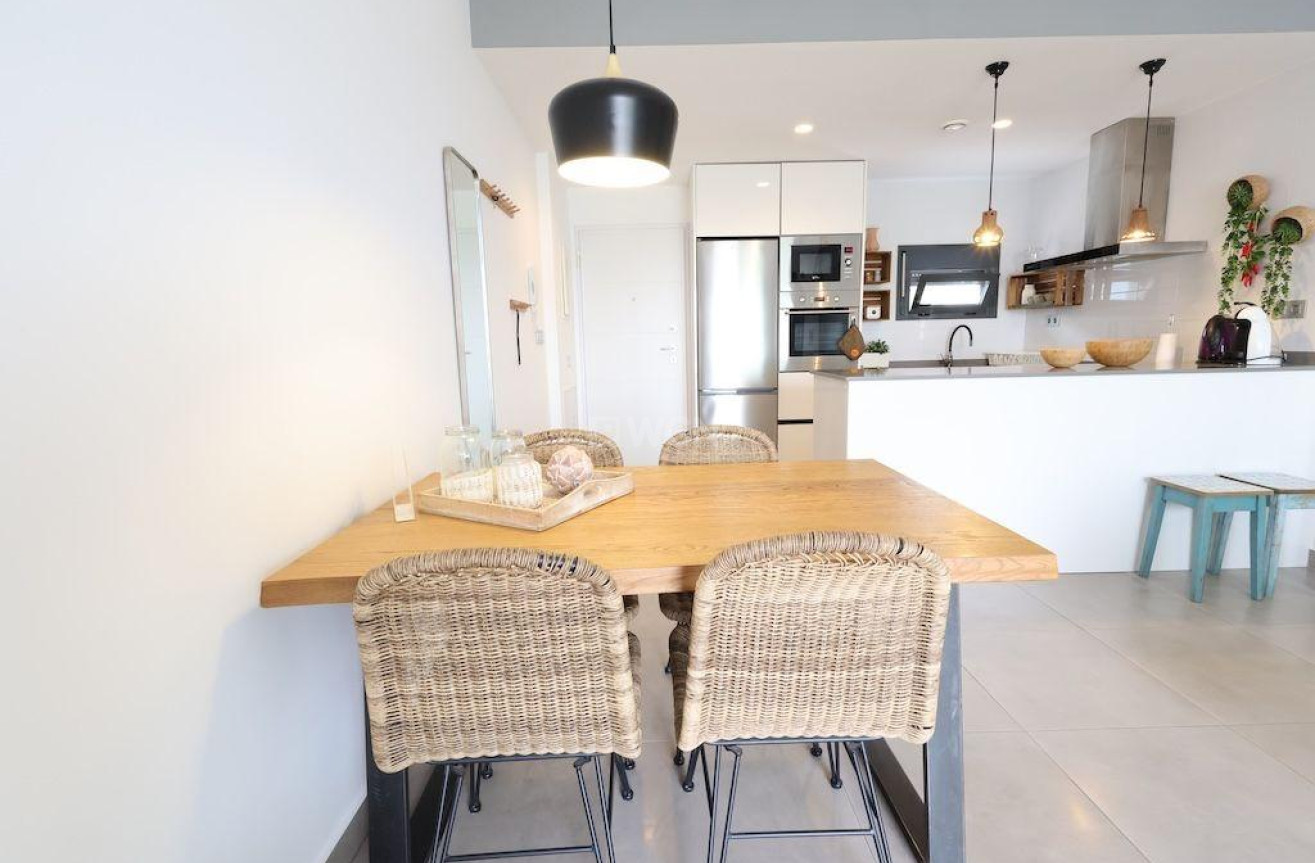 Odsprzedaż - Bungalow - Pilar de la Horadada - Costa Blanca