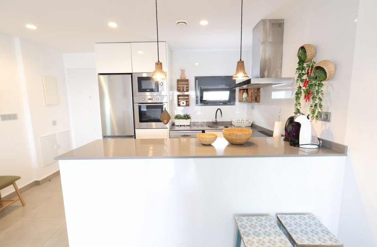 Odsprzedaż - Bungalow - Pilar de la Horadada - Costa Blanca