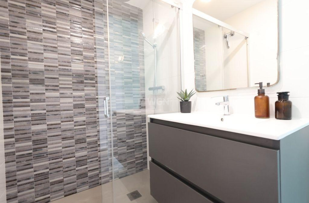 Odsprzedaż - Bungalow - Pilar de la Horadada - Costa Blanca