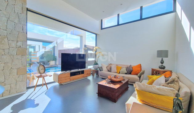 Odsprzedaż - Villa - Los Alcázares - Costa Calida