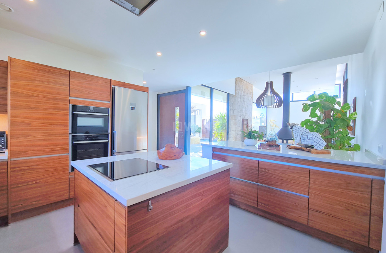 Odsprzedaż - Villa - Los Alcázares - Costa Calida